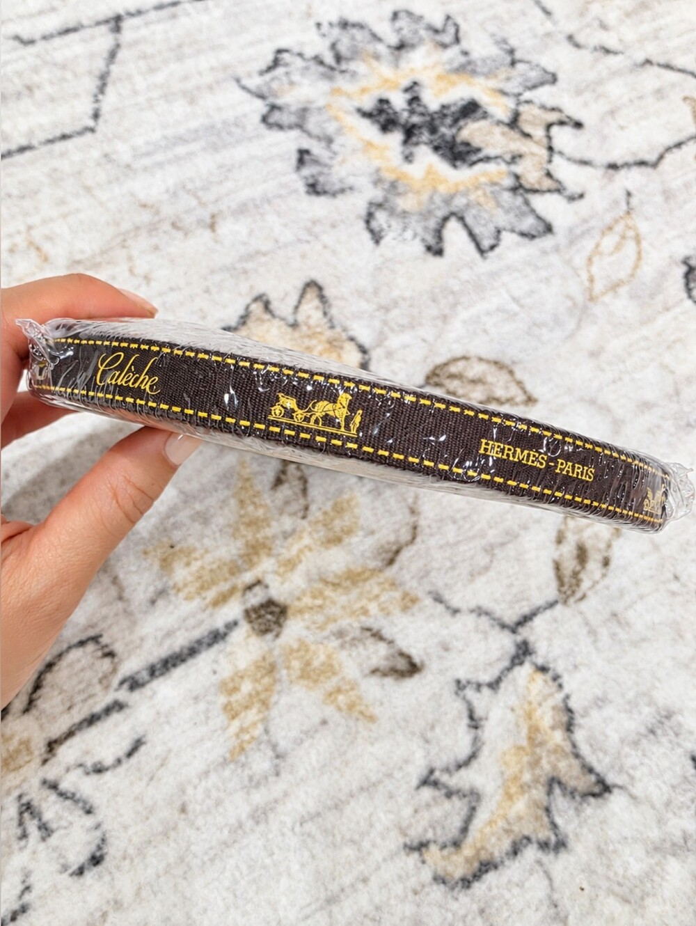 🤎 Hermes Caléche Ribbon Roll 🤎 - Picture 2 of 9
